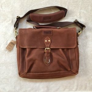 NWT Duluth Leather messenger briefcase